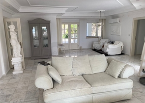 Вилла 3+1 с видом на море в районе Инжекум