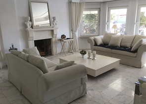 Вилла 3+1 с видом на море в районе Инжекум