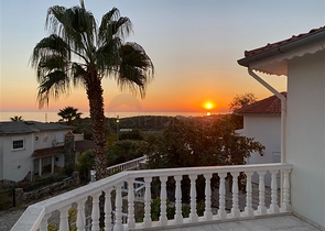 Вилла 3+1 с видом на море в районе Инжекум