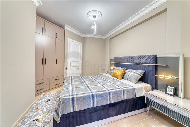 Квартира в 500 м до моря от собственника планировкой 1+1 в районе Тосмур  