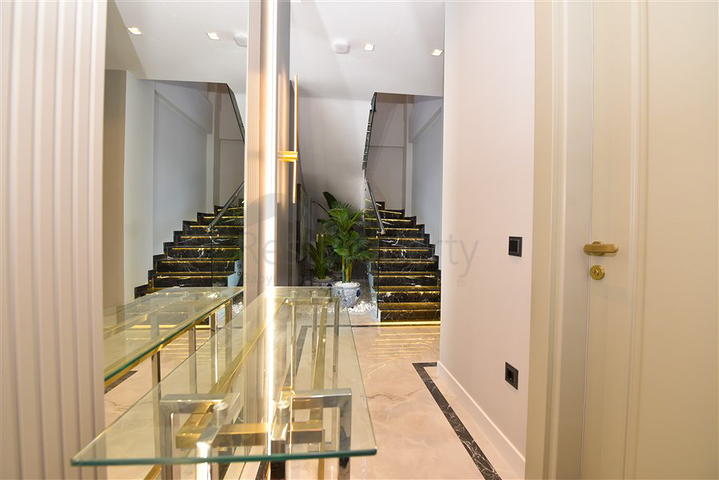 Вилла 4+1 с панорамным видом на море 