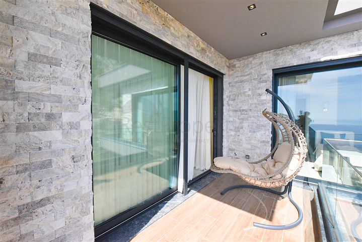 Вилла 4+1 с панорамным видом на море 