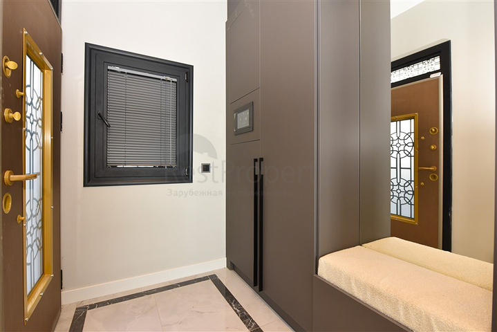 Вилла 4+1 с панорамным видом на море 