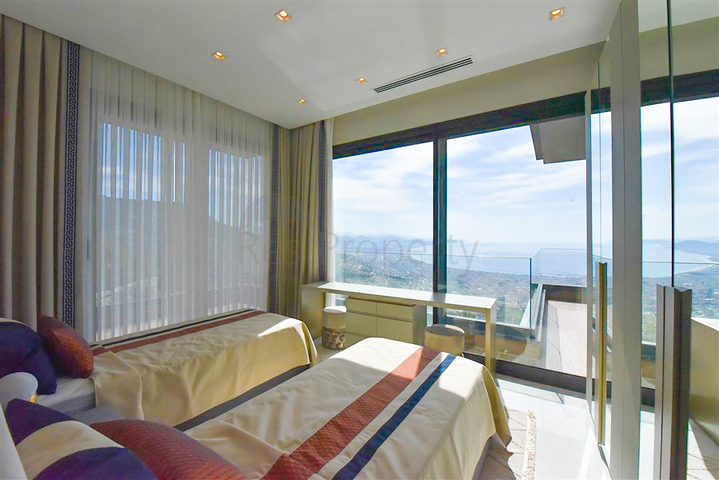 Вилла 4+1 с панорамным видом на море 