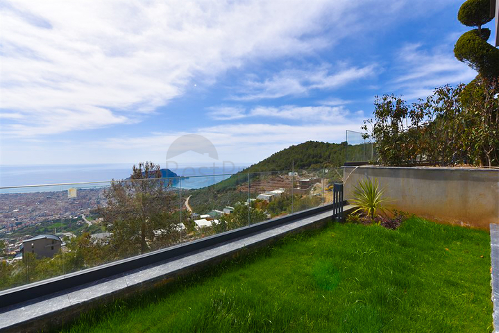 Вилла 4+1 с панорамным видом на море 