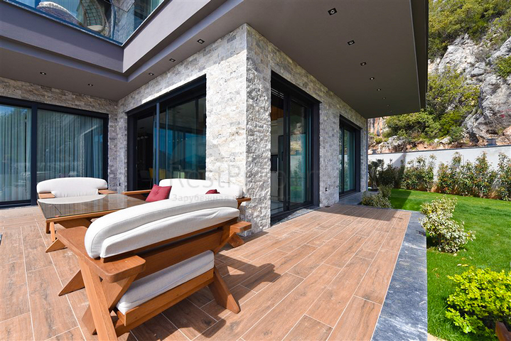 Вилла 4+1 с панорамным видом на море 