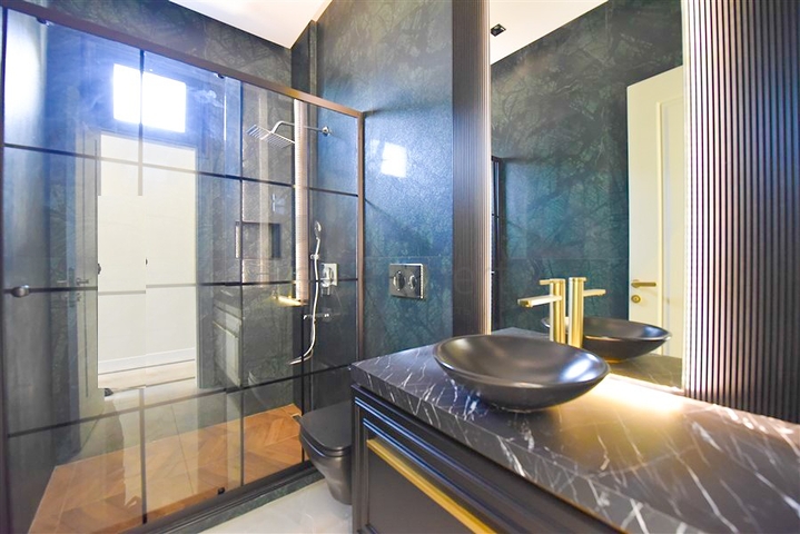 Вилла 4+1 с панорамным видом на море 