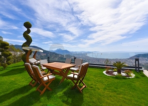 Вилла 4+1 с панорамным видом на море 