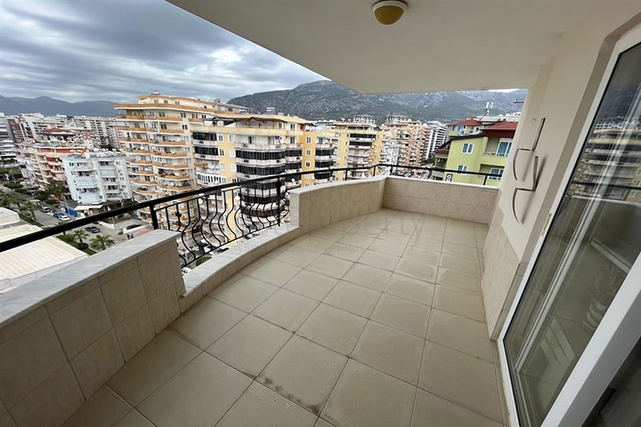 Пентхаус 3+1 в 150 м от моря в районе Махмутлар