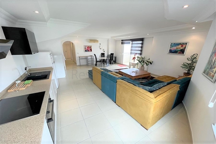 Пентхаус 3+1 в 150 м от моря в районе Махмутлар