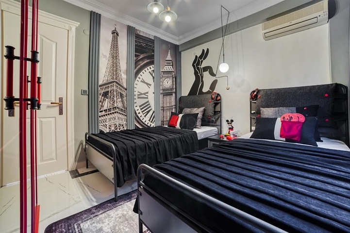 Пентхаус 3+1 с видом на море в центре Алании