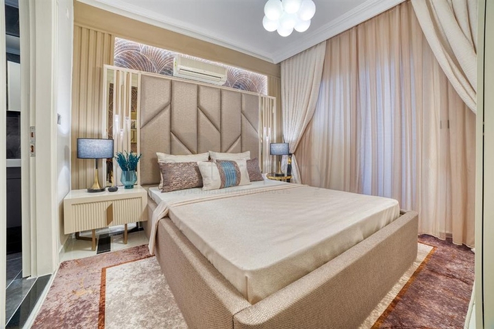 Пентхаус 3+1 с видом на море в центре Алании