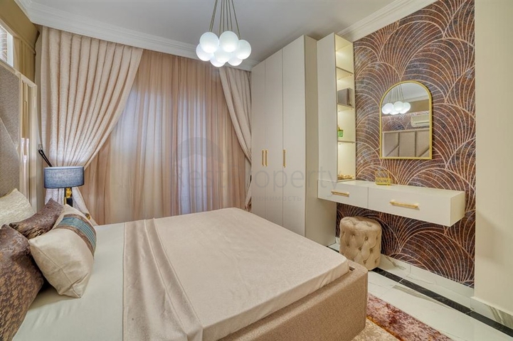 Пентхаус 3+1 с видом на море в центре Алании