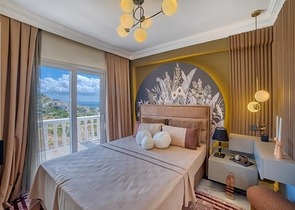 Пентхаус 3+1 с видом на море в центре Алании