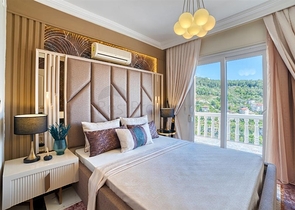 Пентхаус 3+1 с видом на море в центре Алании