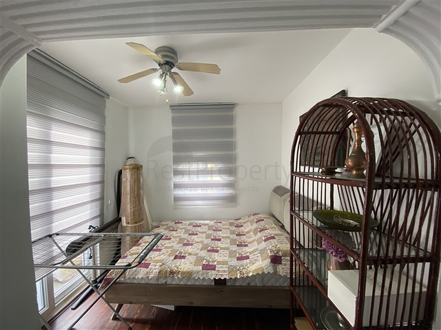 Просторная вилла 3+1 в 250м от моря в районе Конаклы