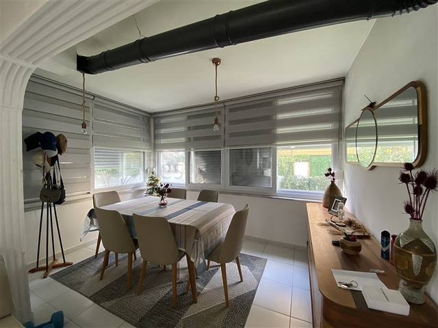 Просторная вилла 3+1 в 250м от моря в районе Конаклы