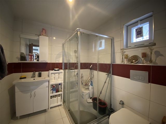 Просторная вилла 3+1 в 250м от моря в районе Конаклы