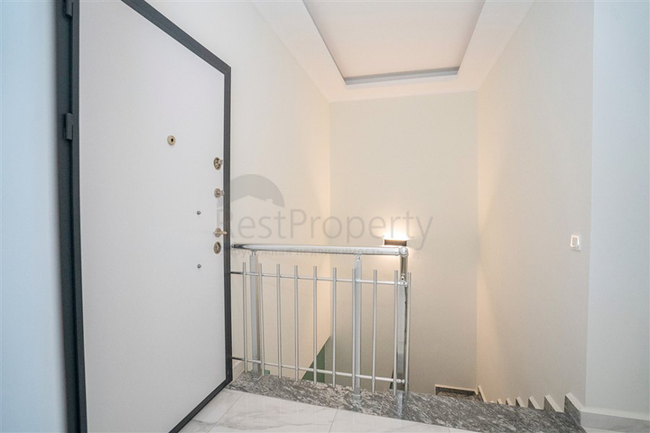 Пентхаус 2+1 в районе Кестель всего в 350 м от моря 