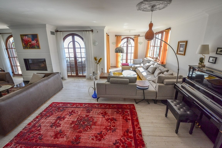 Вилла в средиземноморским стиле с панорамным видом. 