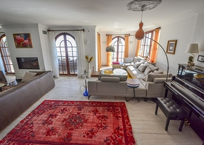 Вилла в средиземноморским стиле с панорамным видом. 