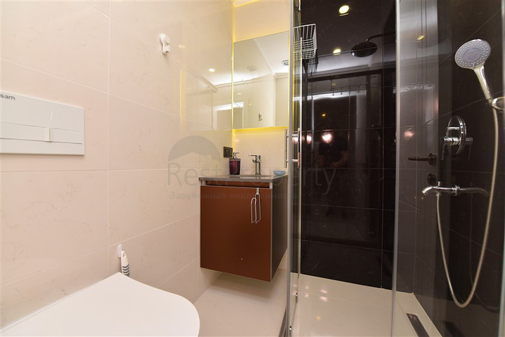 Квартира 2+1 с кладовой в районе Махмутлар