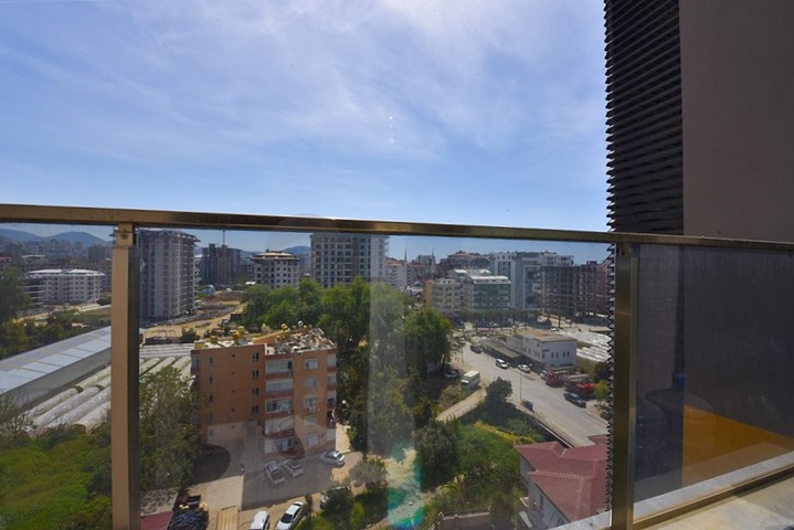 Квартира 2+1 с кладовой в районе Махмутлар