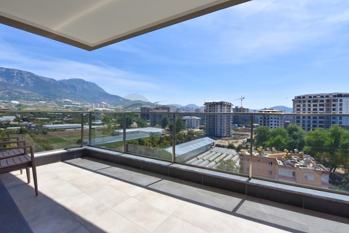 Квартира 2+1 с кладовой в районе Махмутлар