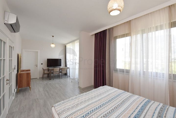 Квартира 2+1 с кладовой в районе Махмутлар