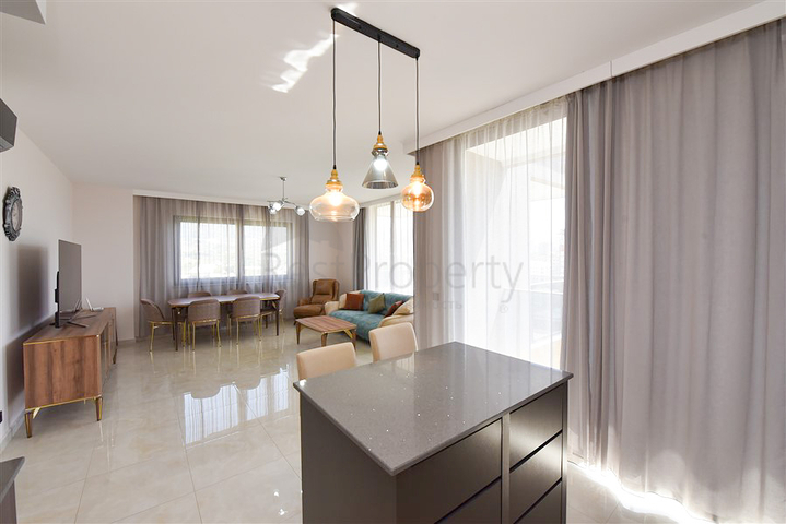 Квартира 2+1 с кладовой в районе Махмутлар