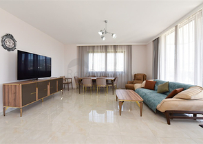 Квартира 2+1 с кладовой в районе Махмутлар