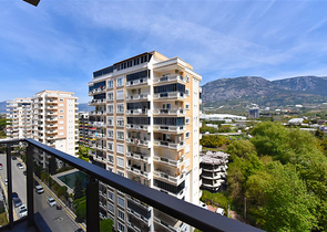 Квартира 2+1 с кладовой в районе Махмутлар