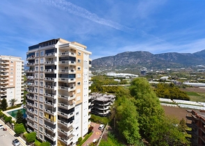 Квартира 2+1 с кладовой в районе Махмутлар