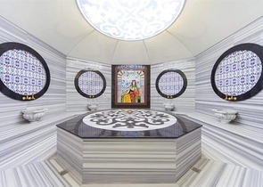 Меблированная квартира 1+1 с красивым видом на море в районе Каргыджак