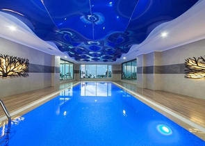 Меблированная квартира 1+1 с красивым видом на море в районе Каргыджак