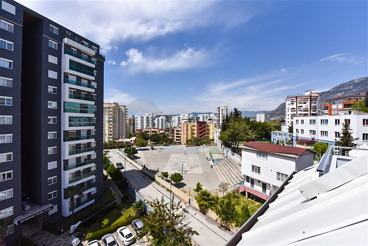 Пентхаус планировкой 2+1 в районе Махмутлар