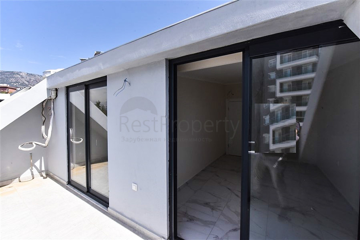 Пентхаус планировкой 2+1 в районе Махмутлар