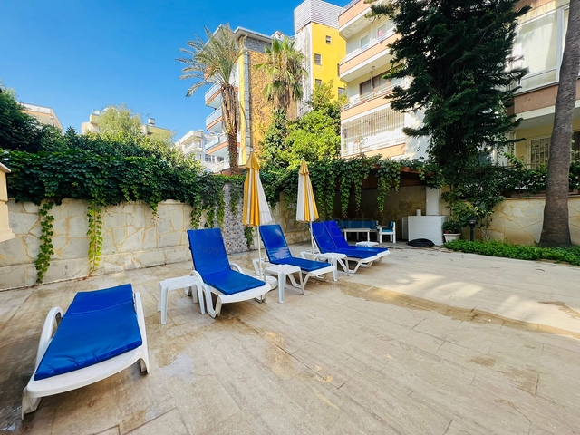 Просторный пентхаус 2+1 в центре Алании