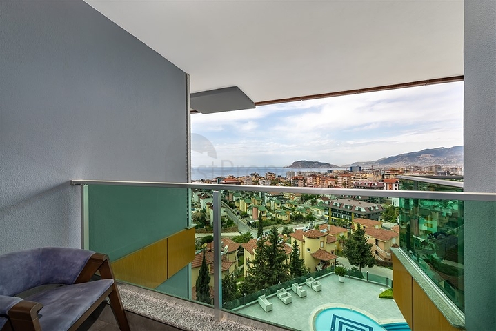 Роскошный пентхаус с видом на море и крепость от собственника 