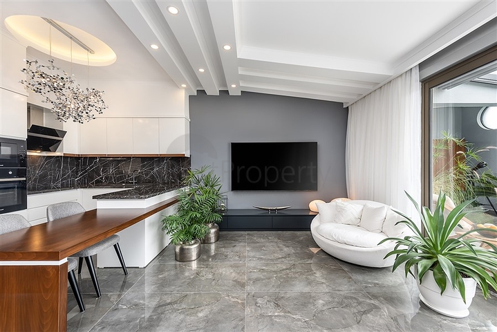 Роскошный пентхаус с видом на море и крепость от собственника 