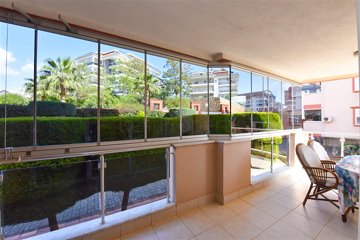 Просторные апартаменты в центральном Оба