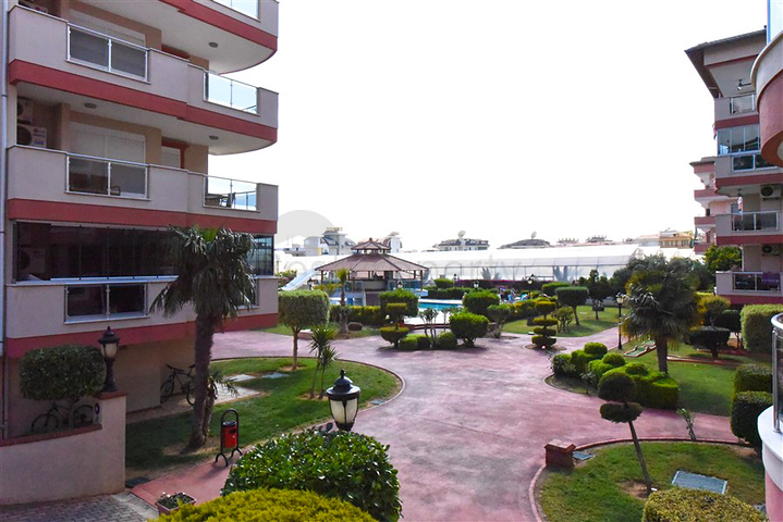 Просторные апартаменты в центральном Оба