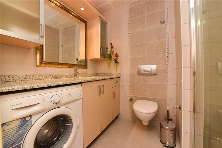 Просторные апартаменты в центральном Оба