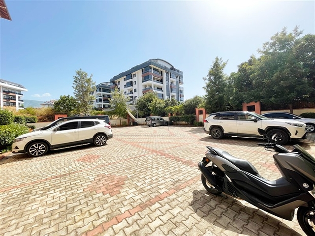 Просторные апартаменты в центральном Оба