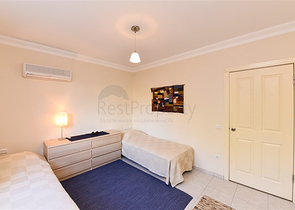 Просторные апартаменты в центральном Оба