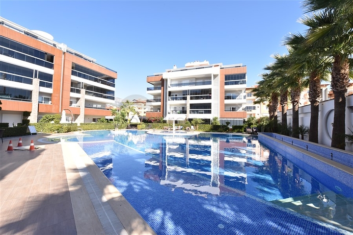 Просторная квартира 2+1 в районе Оба