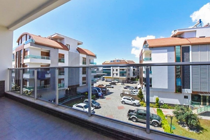 Просторная квартира 2+1 в районе Оба