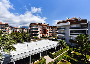 Просторная квартира 2+1 в районе Оба