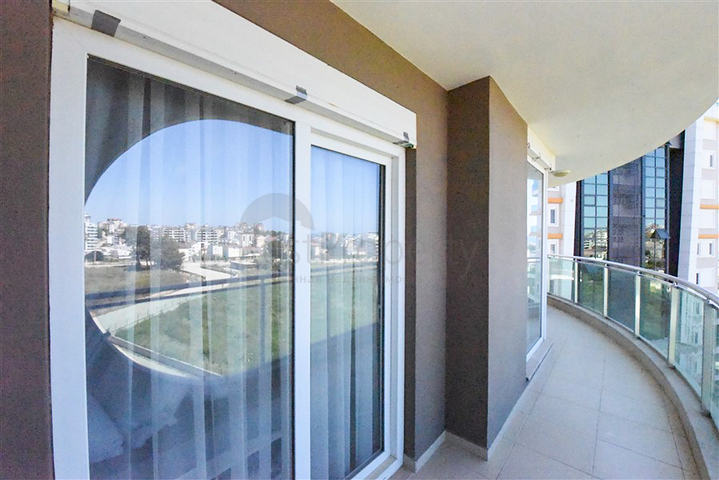 Трехкомнатная квартира в аренду для прекрасного отдыха всей семьей