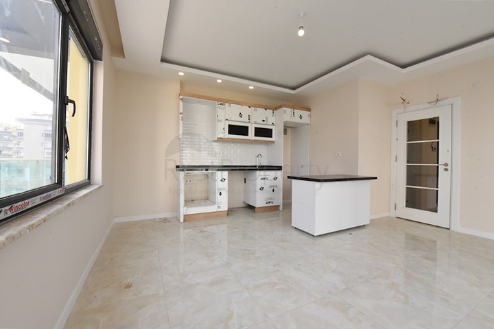 Квартира 1+1 в привлекательном комплексе района Тосмур 